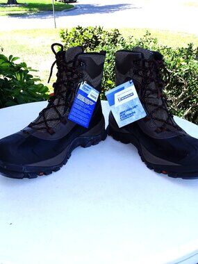 Columbia Bugaboot Ice control Sz 16 NWT